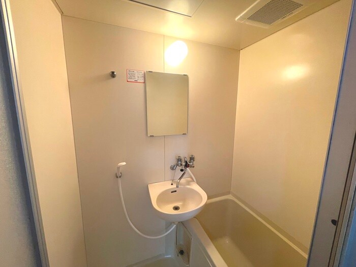 物件内観写真14　(洗面)