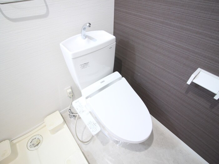 物件内観写真9　(トイレ)