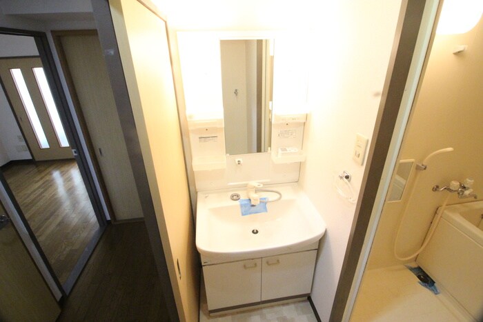 物件内観写真10　(洗面)