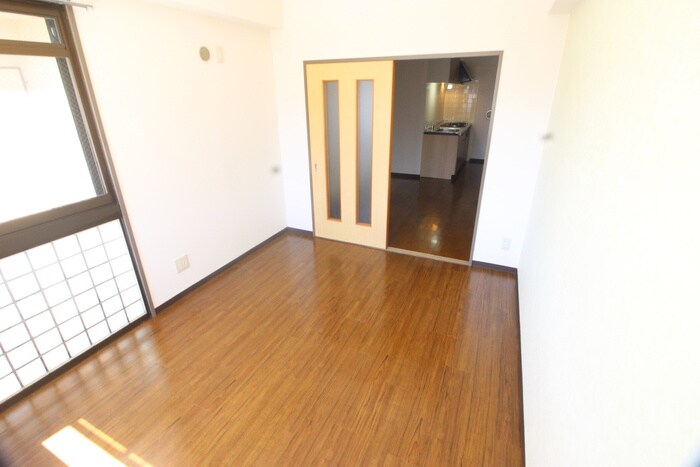 物件内観写真19　(居室)