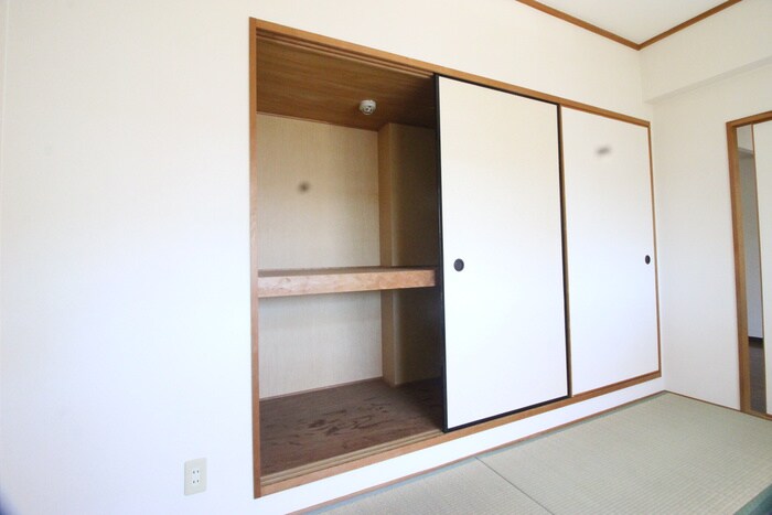 物件内観写真21　(収納)