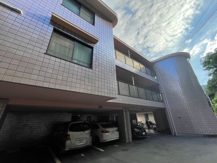 物件外観写真3　(外観写真)