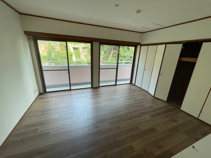 物件内観写真10　(居室)