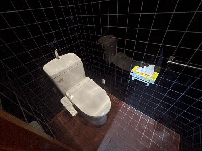 物件内観写真13　(トイレ)