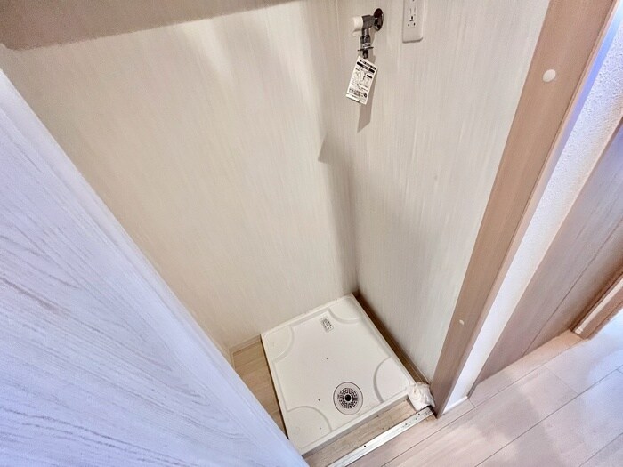 物件内観写真19　(洗濯機置場)