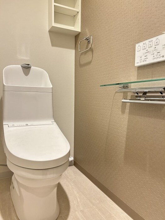 物件内観写真4　(トイレ)