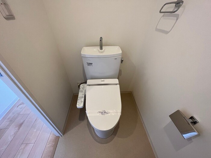 物件内観写真11　(トイレ)