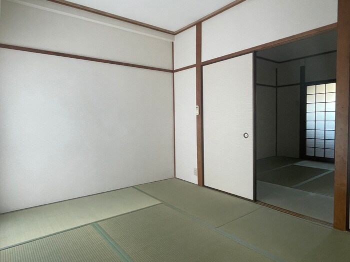 物件内観写真9　(居室)