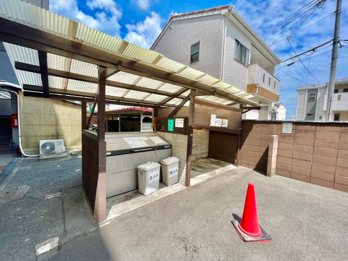 物件外観写真6　(建物設備)