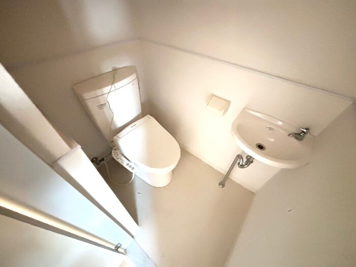 物件内観写真14　(トイレ)