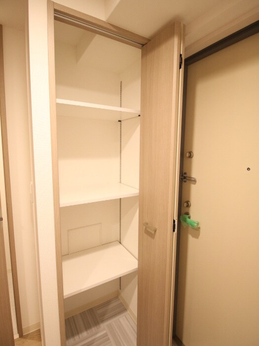 物件内観写真17　(靴箱)