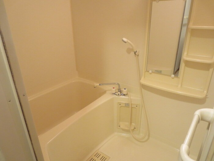 物件内観写真12　(バス／シャワールーム等)