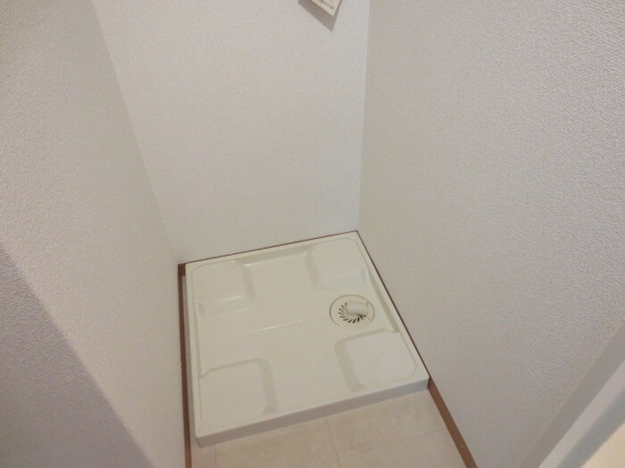 物件内観写真22　(洗濯機置場)