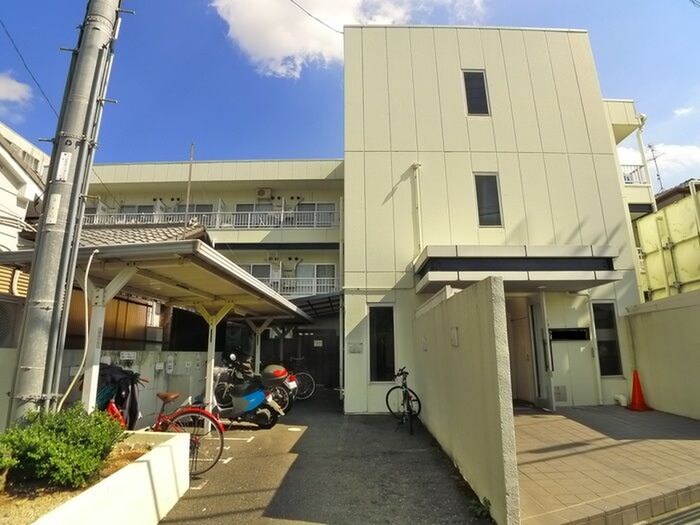 物件外観写真1　(外観写真)