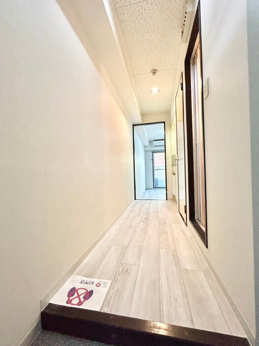 物件内観写真8　(廊下)