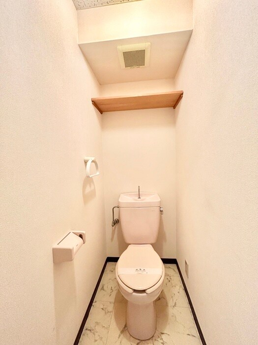 物件内観写真11　(トイレ)