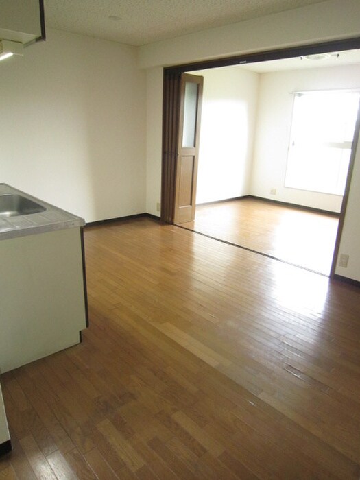 物件内観写真9　(居室)