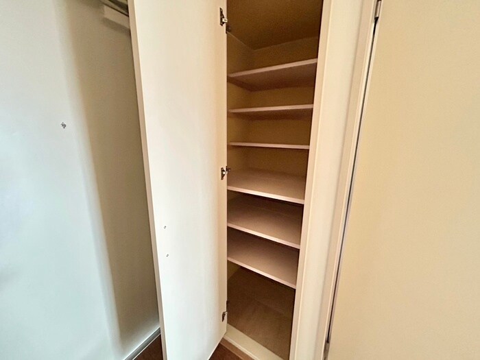 物件内観写真16　(靴箱)