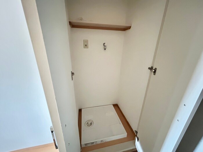 物件内観写真21　(洗濯機置場)