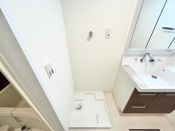 物件内観写真19　(洗濯機置場)