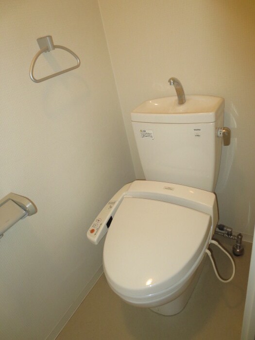 物件内観写真12　(トイレ)