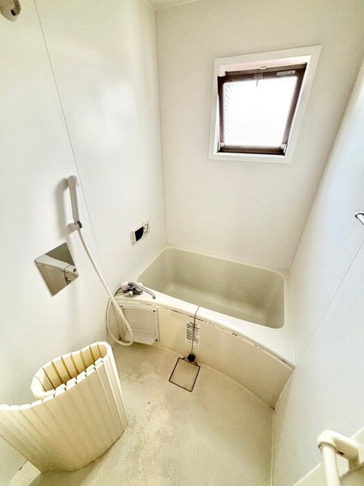 物件内観写真10　(バス／シャワールーム等)
