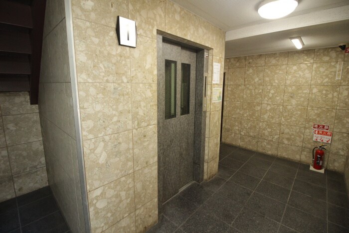 物件外観写真6　(建物設備)