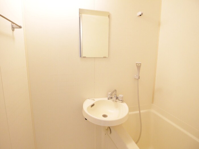 物件内観写真13　(洗面)