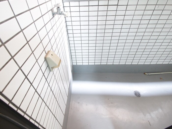 物件内観写真15　(洗濯機置場)