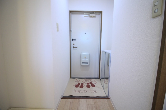 物件内観写真10　(廊下)