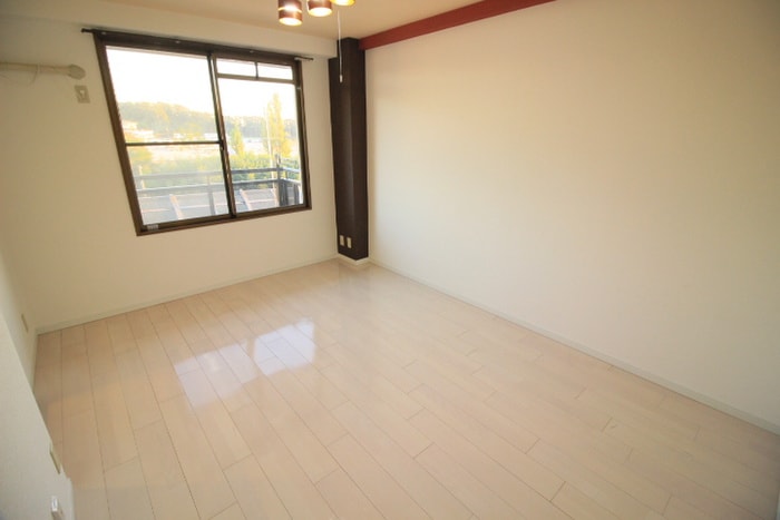 物件内観写真17　(居室)