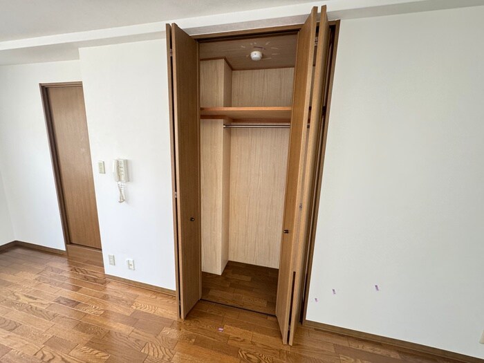 物件内観写真18　(収納)