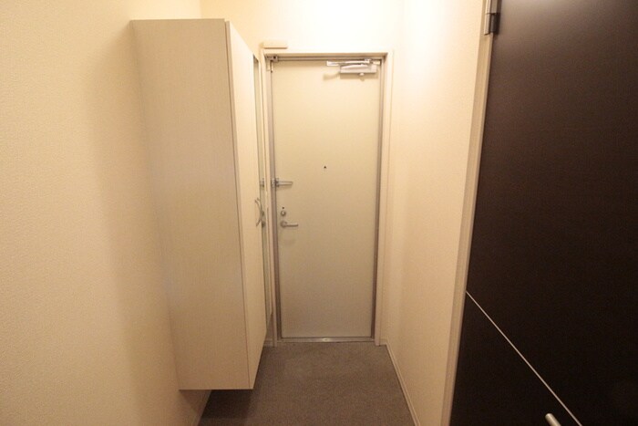 物件内観写真20　(玄関)
