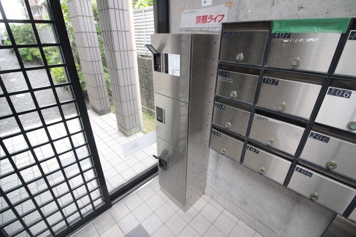 物件外観写真6　(建物設備)