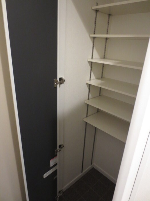 物件内観写真14　(靴箱)