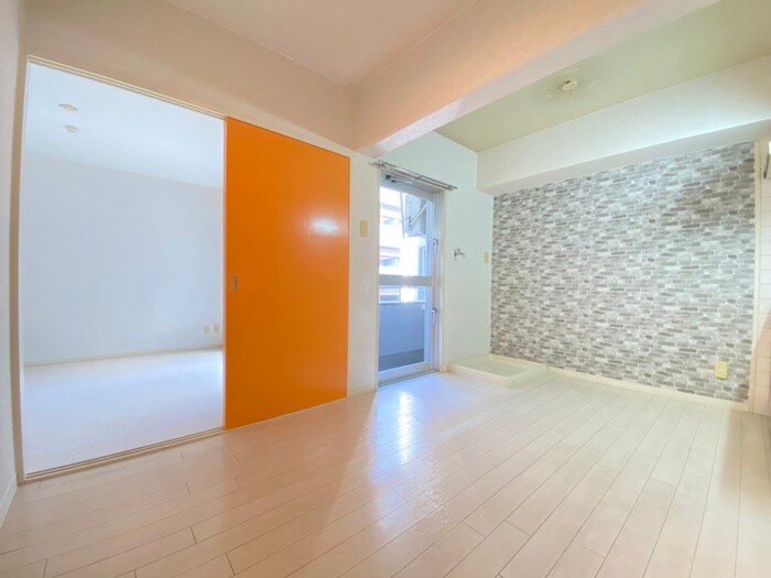 物件内観写真10　(居室)