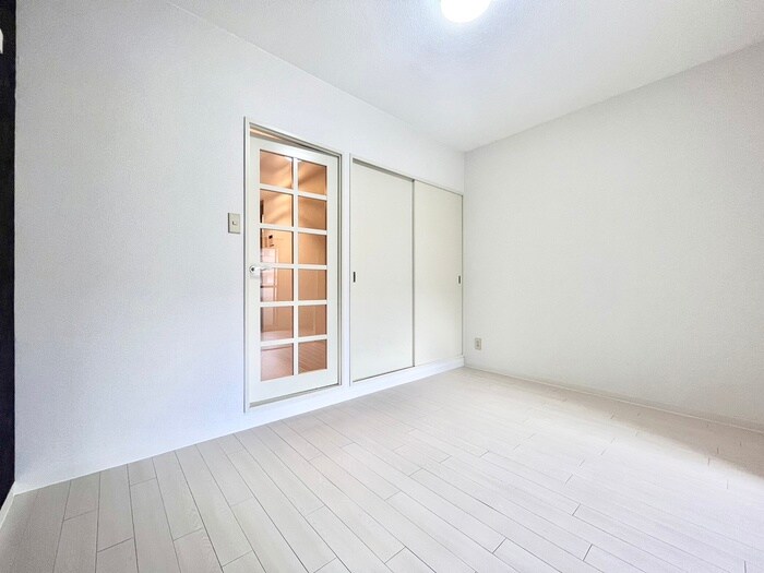 物件内観写真11　(居室)