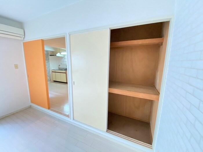 物件内観写真13　(収納)