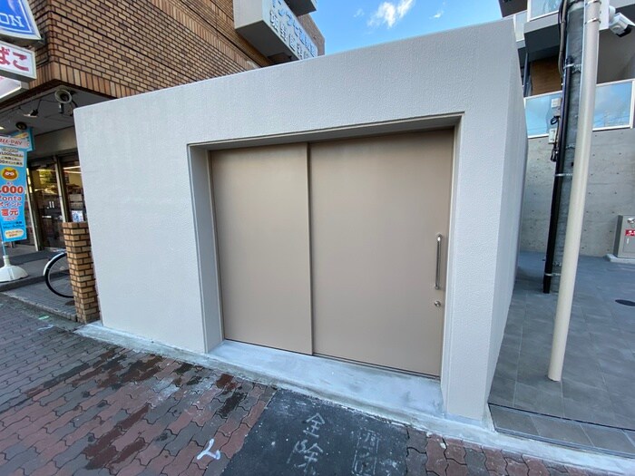 物件外観写真6　(建物設備)