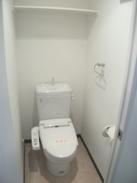 物件内観写真10　(トイレ)