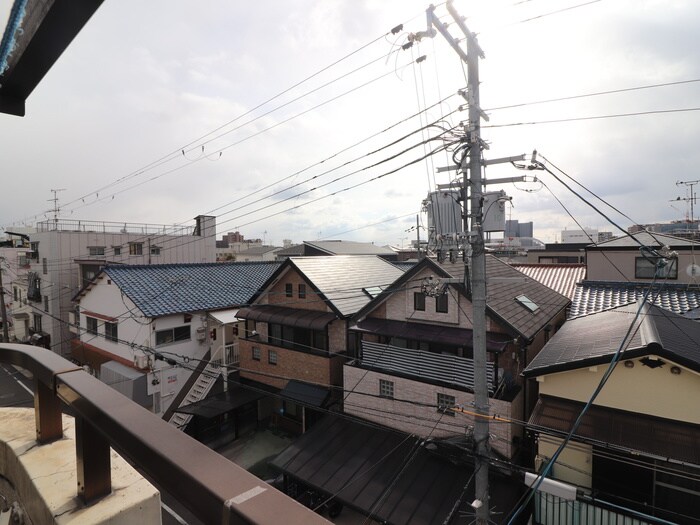 物件内観写真15　(室内からの展望)