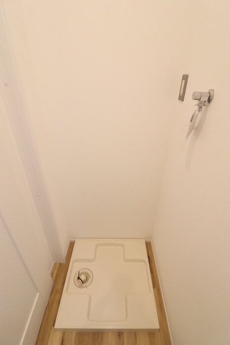 物件内観写真9　(洗濯機置場)