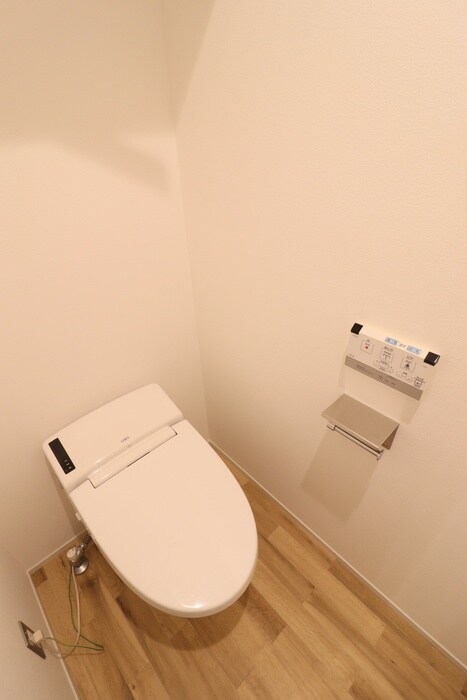 物件内観写真10　(トイレ)