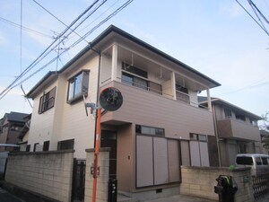 西小路４丁目テラスハウス外観写真