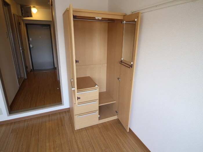 物件内観写真14　(収納)