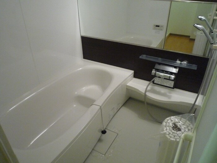物件内観写真8　(バス／シャワールーム等)