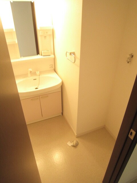 物件内観写真8　(洗面)