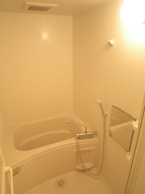 物件内観写真12　(バス／シャワールーム等)