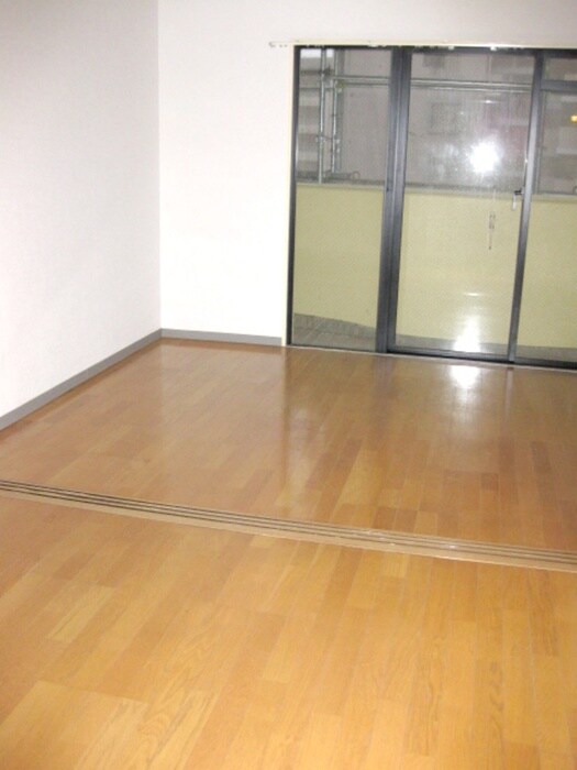 物件内観写真9　(内観写真)