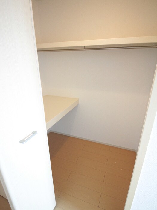 物件内観写真14　(収納)